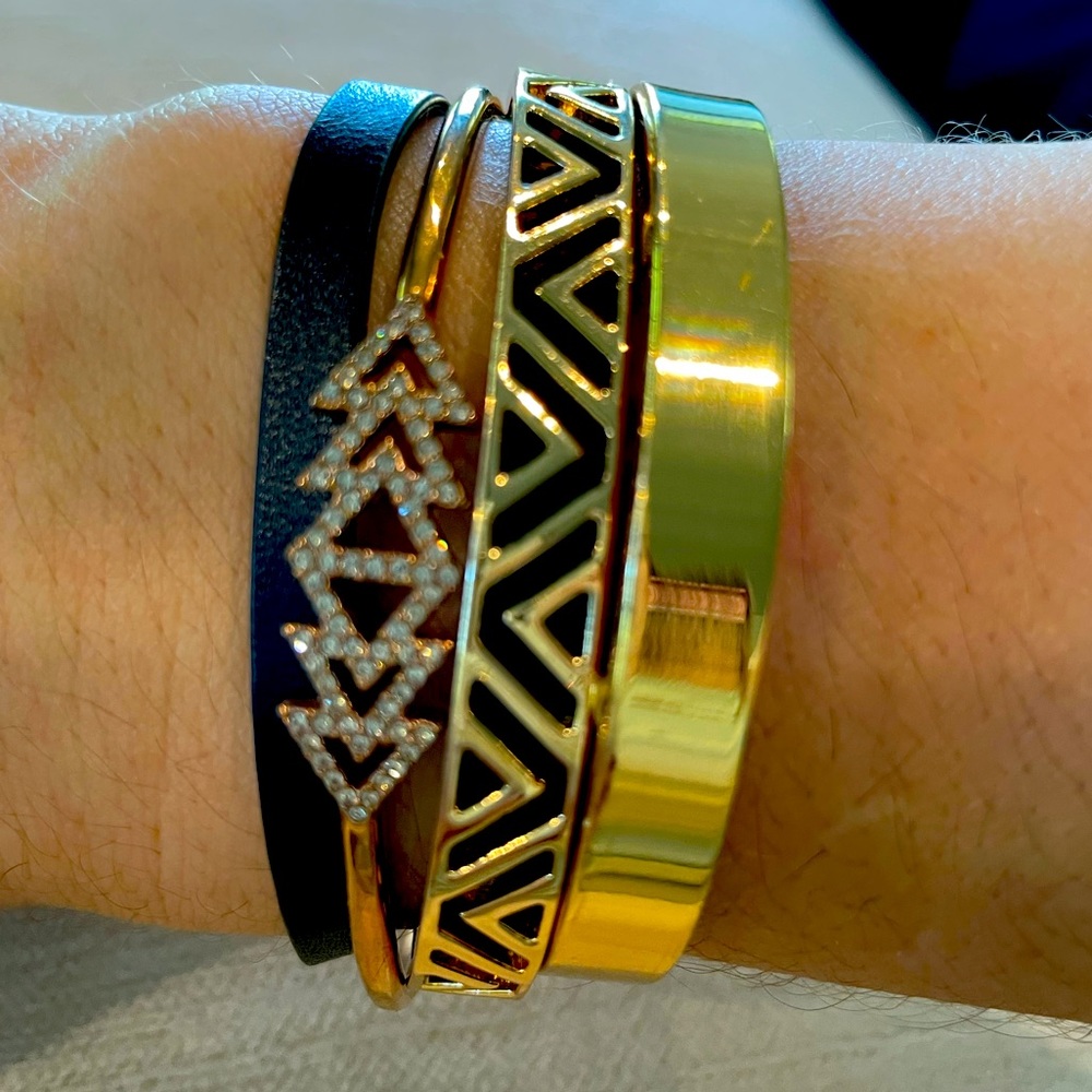 Stella & Dot Black Chevron Belt Bracelet
